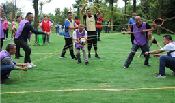 z6com尊龙生态举行团队拓展活动